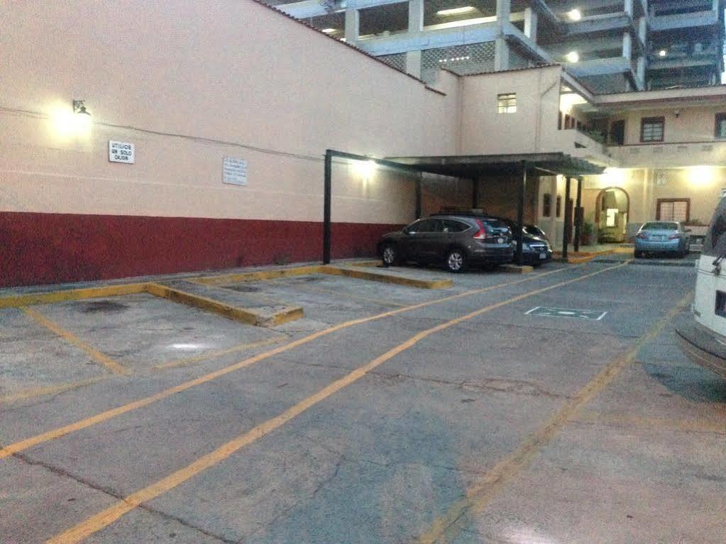 Hotel Gallo Rubio Guadalajara Exterior photo